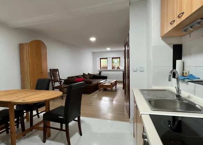 Apache 公寓 柯尼希斯温特